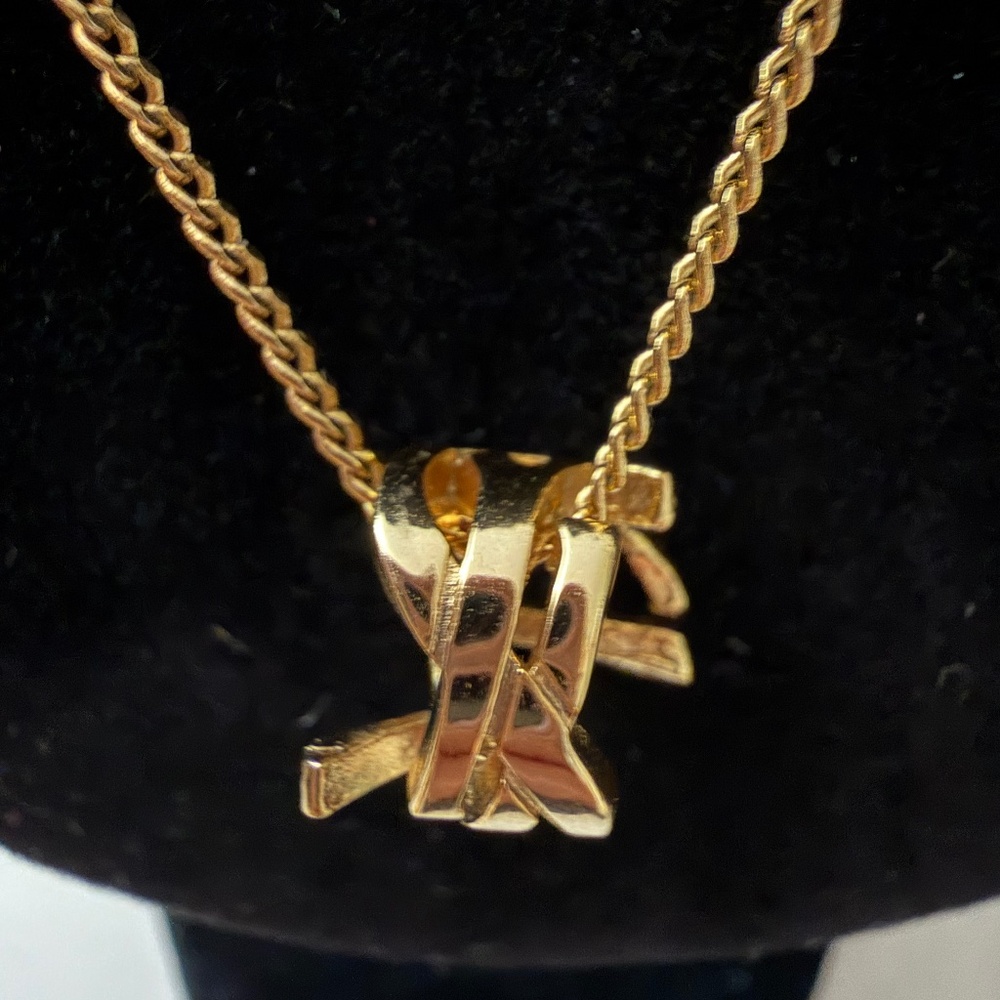YSL CASSANDRE Necklace in Gold